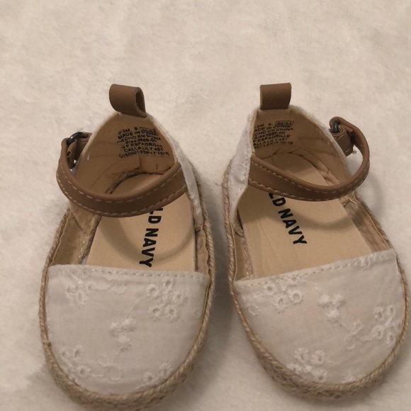 Sandals - Picture 3 of 3